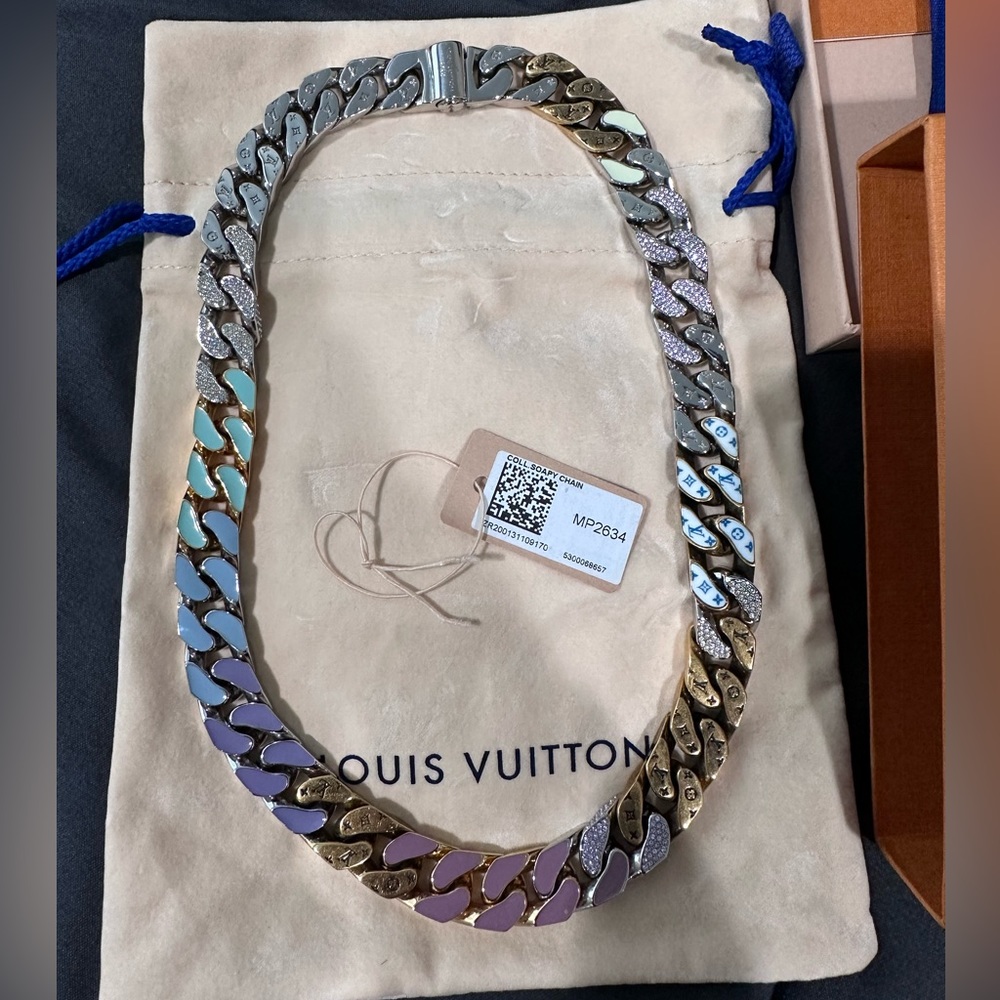 Louis Vuitton Soapy Necklace Multicolor